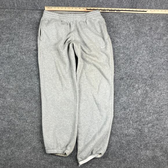 Nike Sweatpants Mens M Gray Fleece Jogger Cuffed Athletic Lounge Pants Logo - Picture 1 of 12